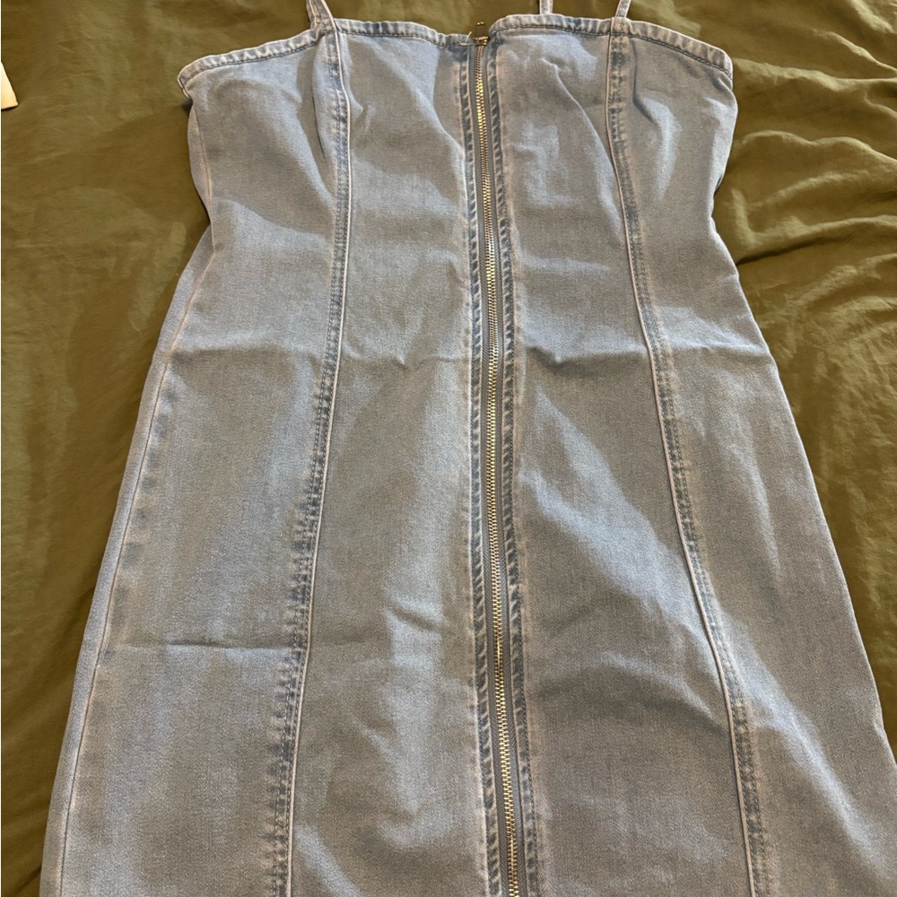 Forever 21 Blue Mini Sheath Dress with Spaghetti Straps for Casual Night Out